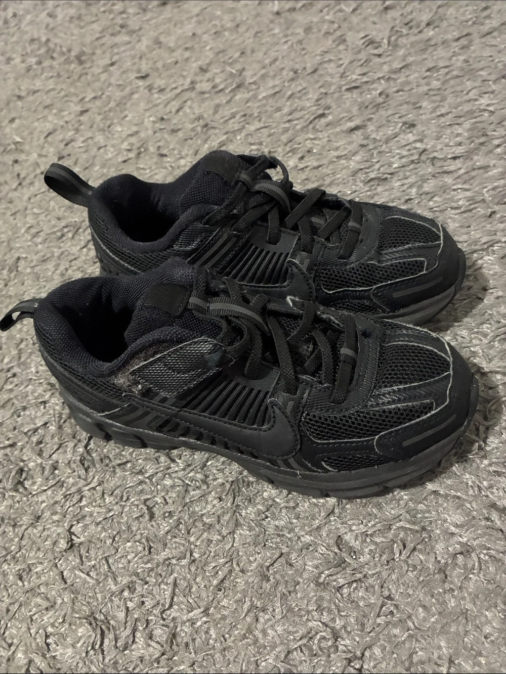 Nike vomero 5